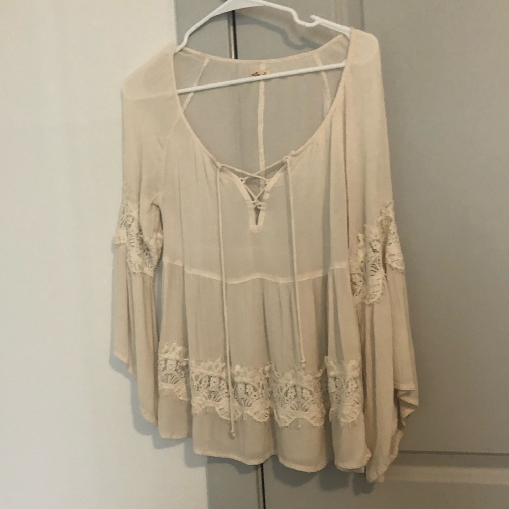 *GIVING AWAY SOON* Peasant Blouse